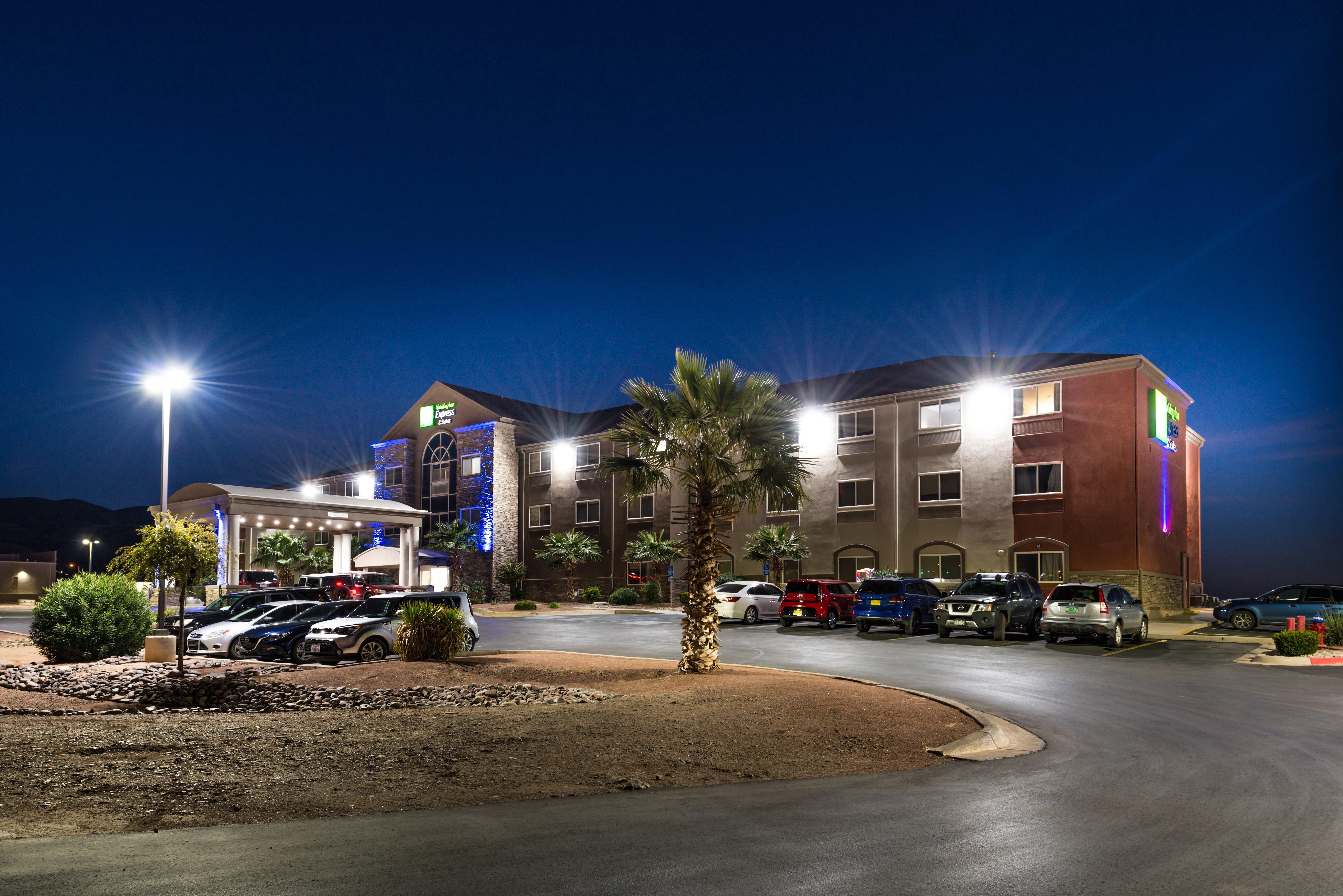 Holiday Inn Express & Suites Alamogordo Highway 54/70 By Ihg Экстерьер фото
